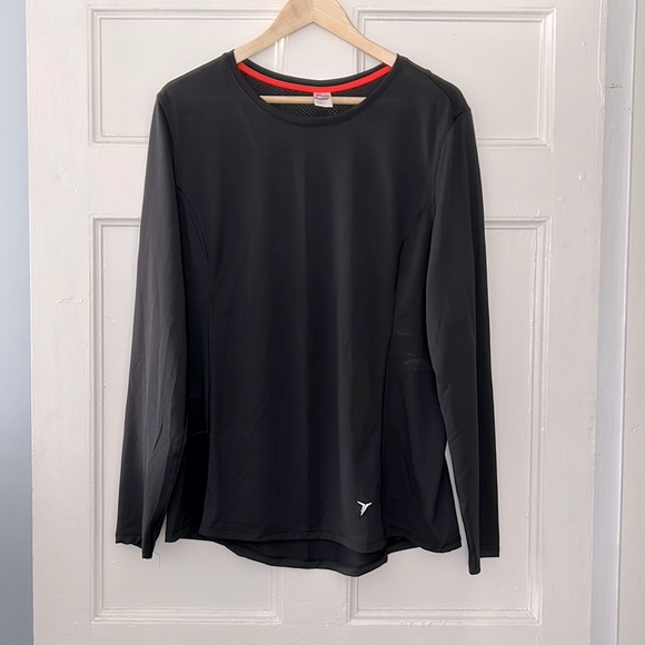 Old navy go dry long sleeves,  activewear. Black. Ladies size XL tall - Picture 1 of 10